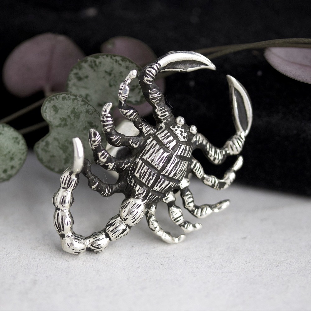VTG HEAVY Sterling Silver Scorpion Statement Ring Size 8 Large Gothic Biker Ring